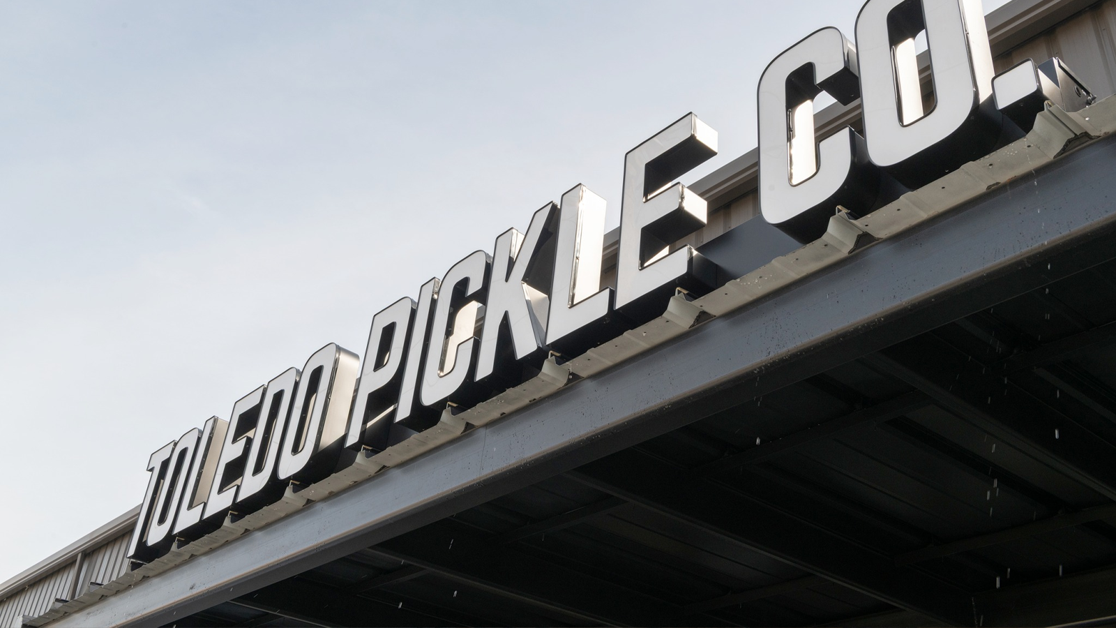 toledo pickle sign