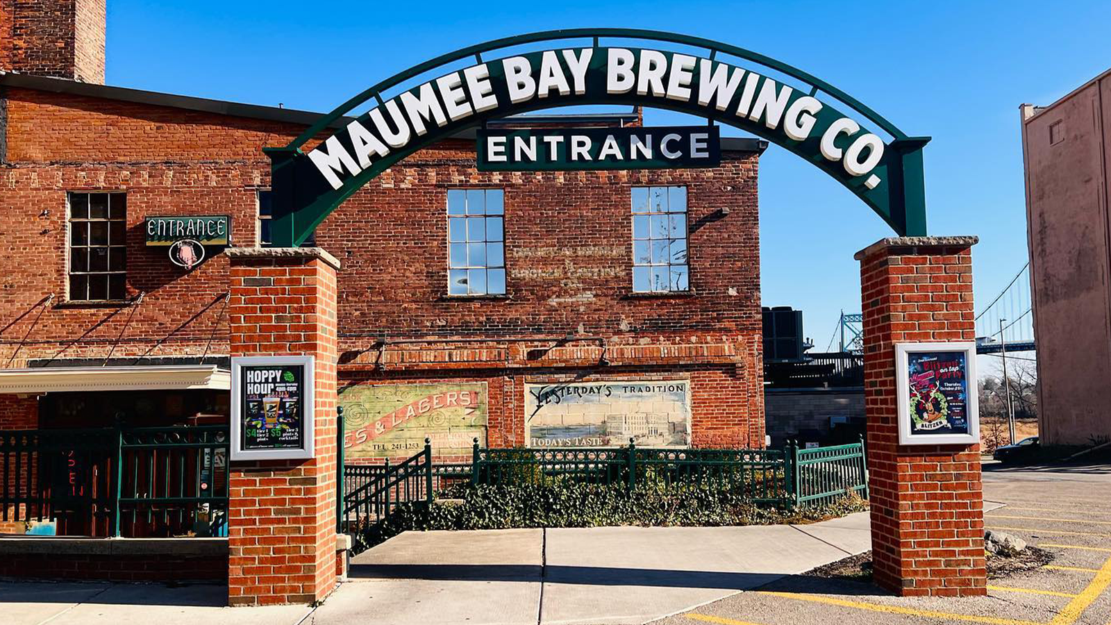 Maumee bay brewing entrance
